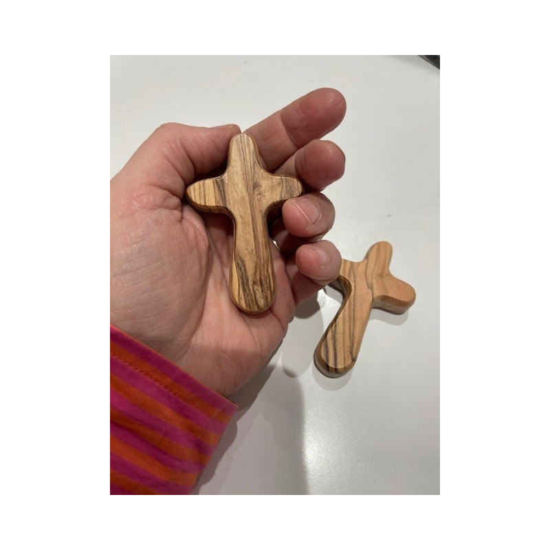 Croix du réconfort en bois d'olivier, Terre Sainte