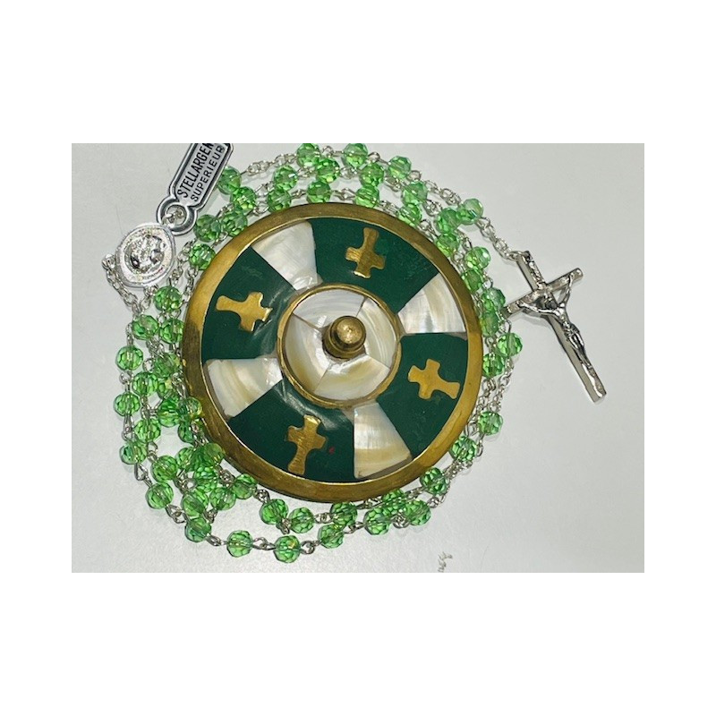 Chapelet stellargent en péridot, Partant