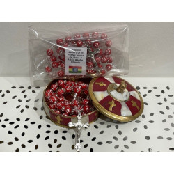 Chapelet rouge et croix...