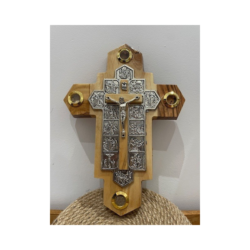 Croix avec Chemin de Croix, bois d'olivier, T3 x 18 cm, Fabriquée à Bethléem